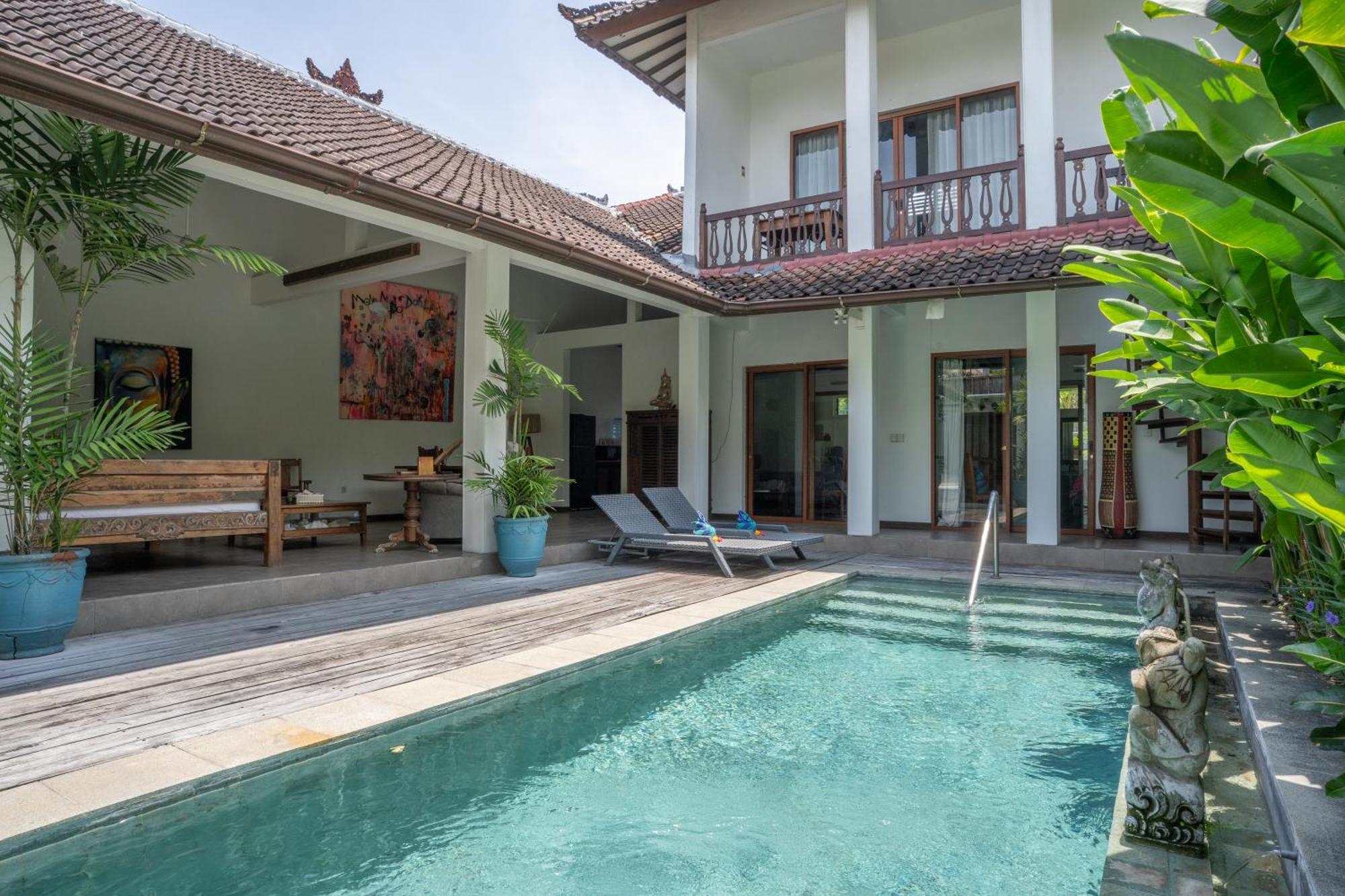 Catalina * Seminyak (Bali)